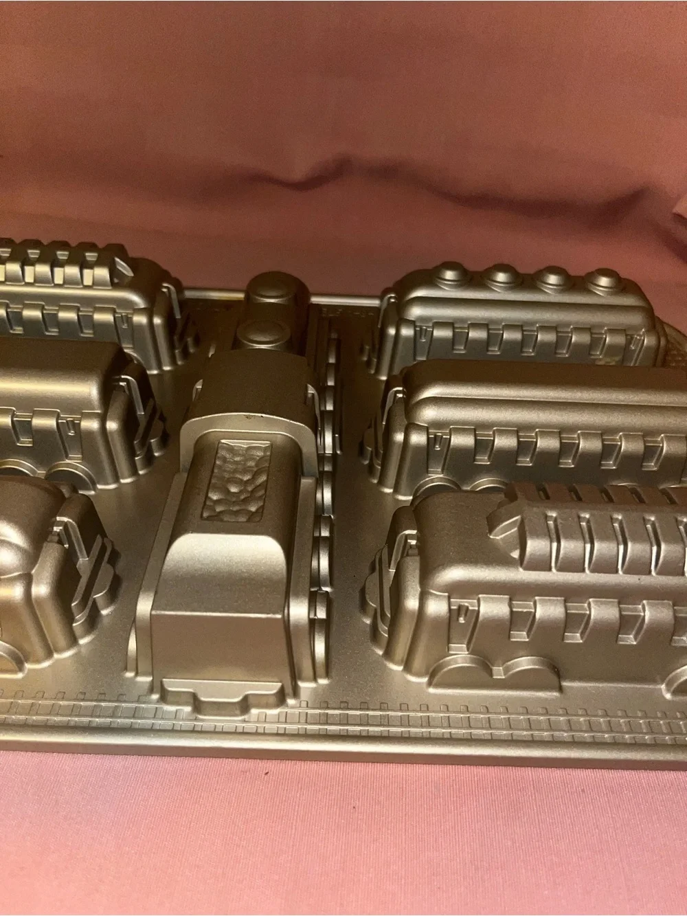 Nordicware Train Car Metallic Gold Cake Mold Made in the USA